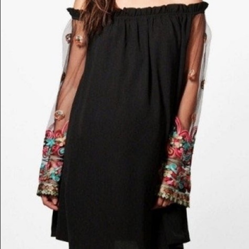Off the shoulder embroidered mesh sleeve dress